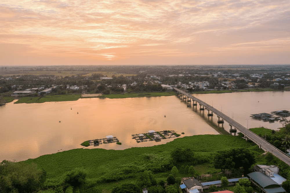 C&ugrave; lao &Ocirc;ng Chưởng